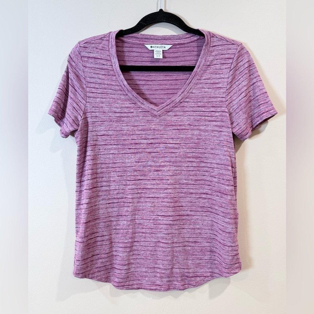 🔥Athleta Pink V-Neck Women's Top Size S EUC🔥